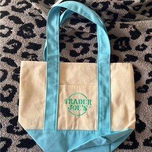 Spring Trader Joe’s pastel bag